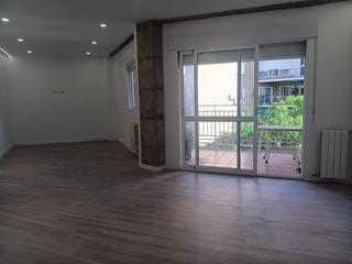 Appartement  Calle genaro parladé. Piso reformado a estrenar con 4 habitaciones junto a parque de m