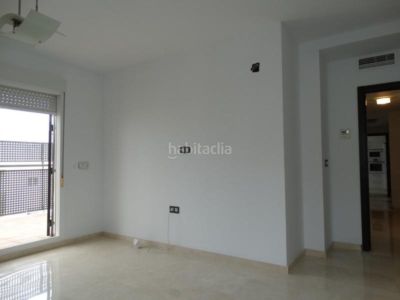 Foto 7836c1b4-2e3f-4364-8157-be57f765eb36. Àtic amb calefacció aparcament a colores - entreparques Sevilla