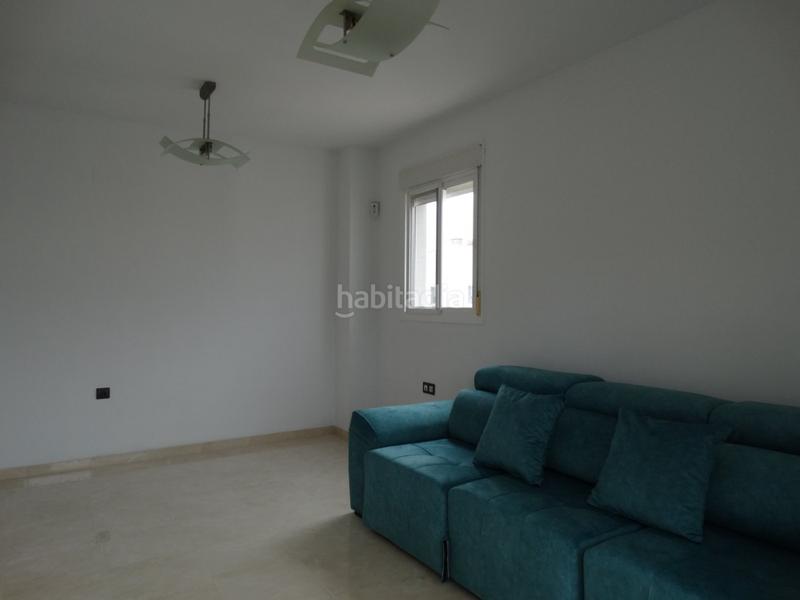 Foto 94a7b88e-76ff-495d-93a7-b5d9f9a58199. Àtic amb calefacció aparcament a colores - entreparques Sevilla