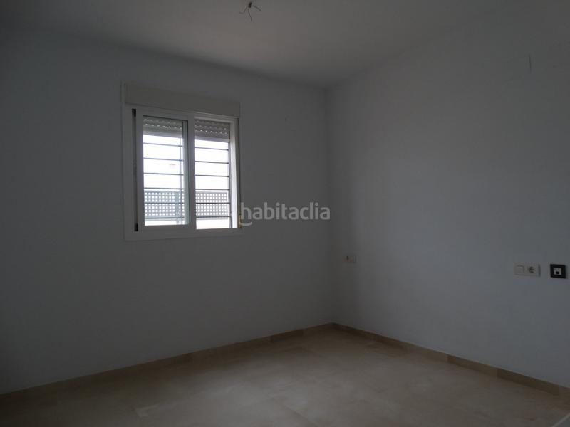 Foto bdbff3bb-c79e-4930-8887-f0c728293705. Àtic amb calefacció aparcament a colores - entreparques Sevilla