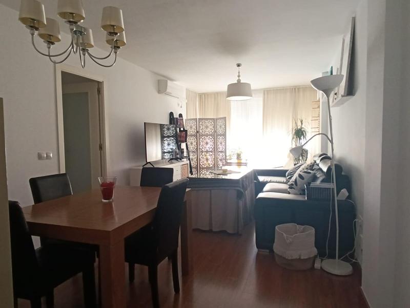 Foto 6a400a7d-58fb-43b2-b676-ae2640258a63. Location appartement avec chauffage dans Sta. Aurelia - Cantábrico - Atlàntico - La Romería Sevilla