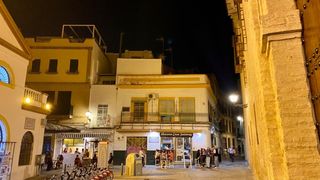Lloguer Casa  Calle de la amargura. Casa con historia en alquiler frente al mercado de feria.