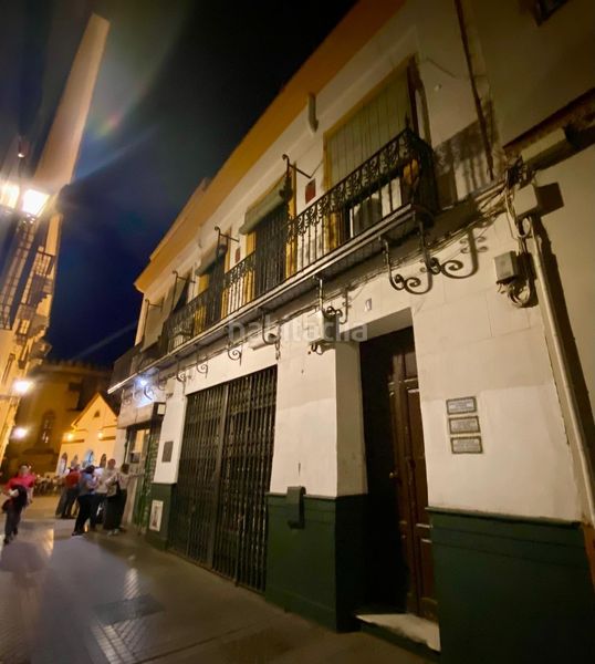Foto c03ea301-96e3-4b5f-9bb6-6d91b83b2e75. Lloguer casa amb aparcament a Feria Sevilla