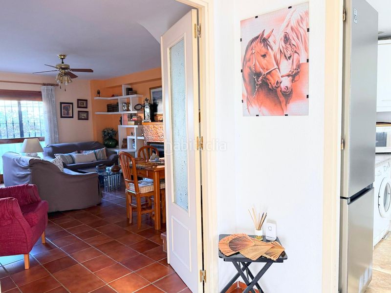 Foto 425b5941-c901-4a16-b14e-5e6edd83f955. Casa adossada amb calefacció aparcament a Santa Clara Sevilla