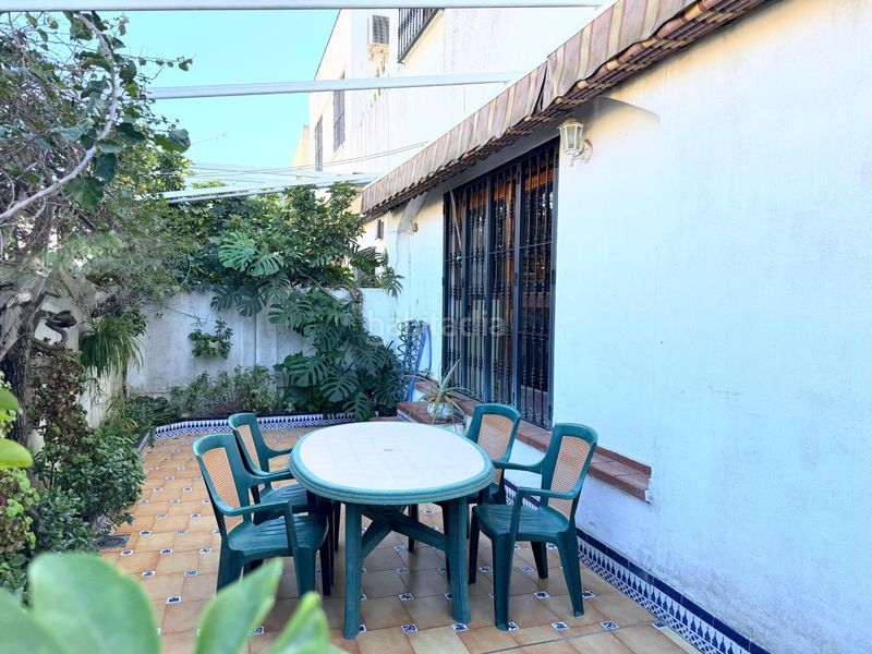 Foto c0dc2816-82a5-4709-a85c-7766b487bf15. Casa adossada amb calefacció aparcament a Santa Clara Sevilla
