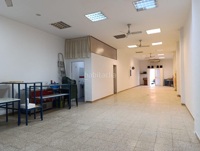 Foto 715505c7-a92c-47fd-a0d4-3f9460b808a6. Local comercial a El Cerro Sevilla