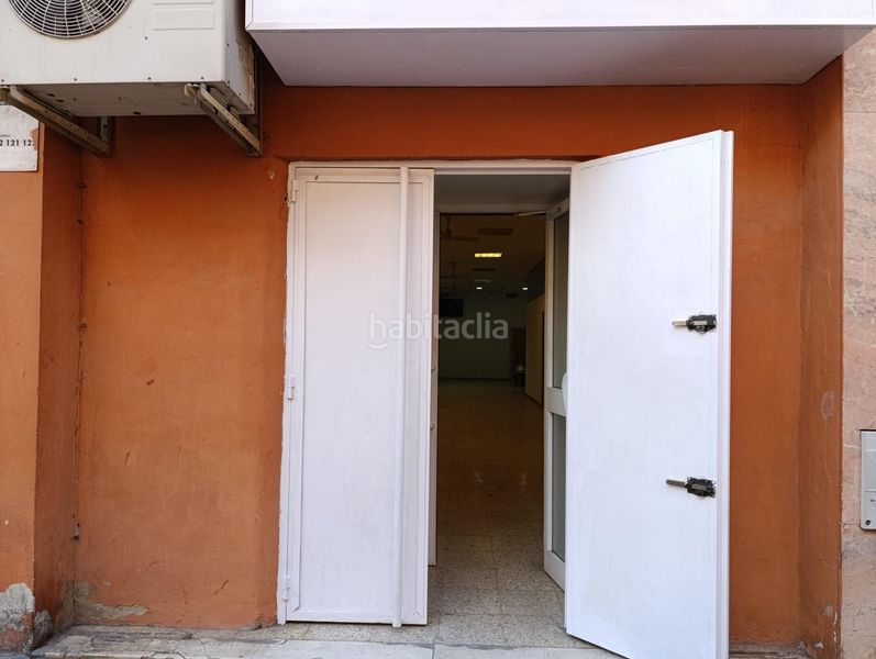 Foto 89e64452-89ca-46d2-a203-1f1b43f478d5. Local comercial a El Cerro Sevilla