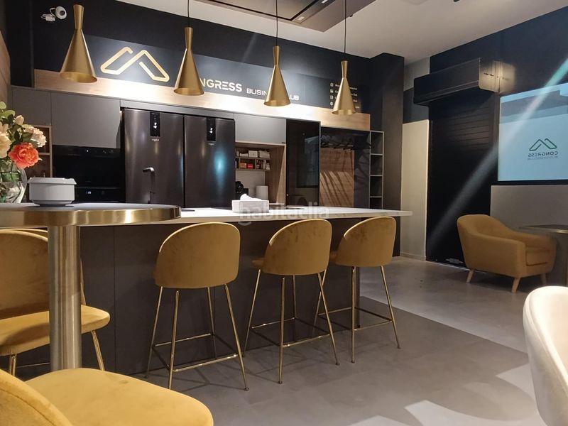 Foto 25fdd73b-873d-4e05-af48-82441c1dba1f. Local comercial a Parque Alcosa Sevilla