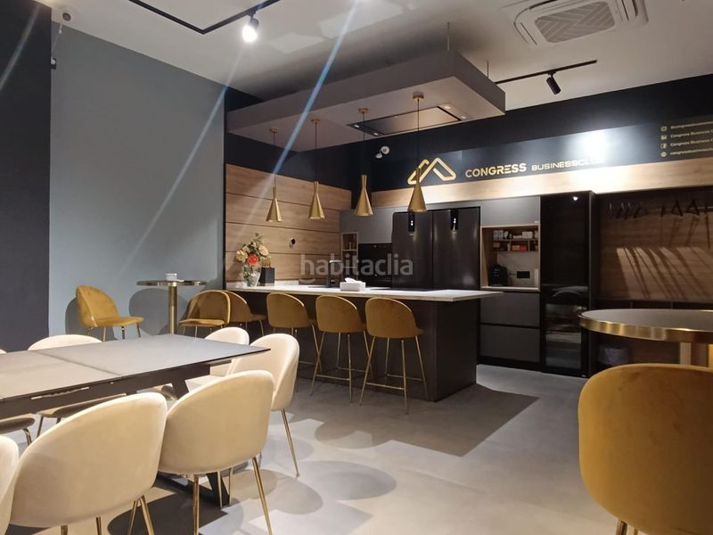 Foto 548d4402-8645-4acd-99f4-0a3e5dea9663. Local comercial a Parque Alcosa Sevilla