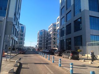 Local Comercial  Calle 41015. Local en venta en parque empresarial nuevo torneo  sevilla