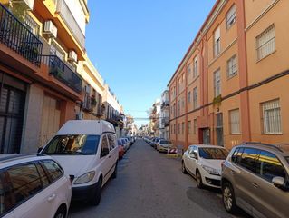 Miete Geschäftsraum  Calle maestro falla. Local comercial en maestro falla, cerro del águila, sevilla