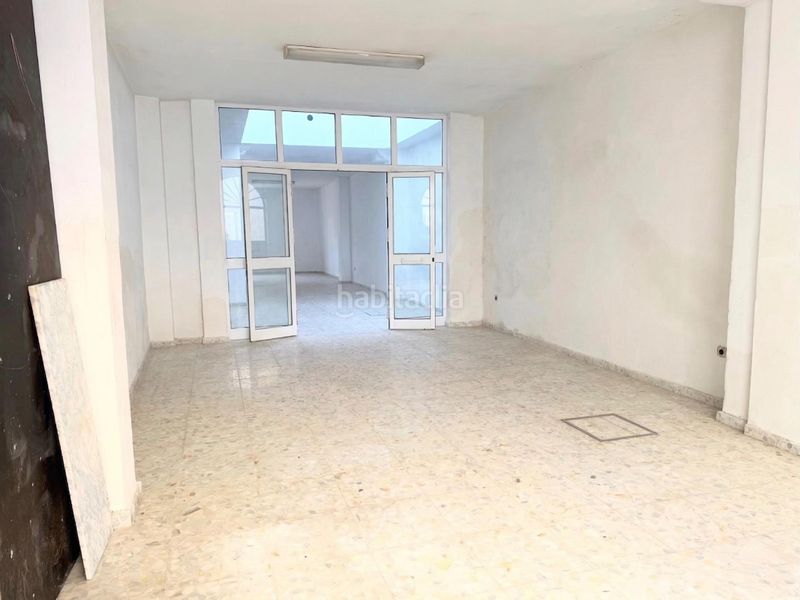 Foto 35800b86-53ef-4bc9-976d-1a4461890113. Casa adossada amb aparcament a Centro - Barriada Mallorca Camas