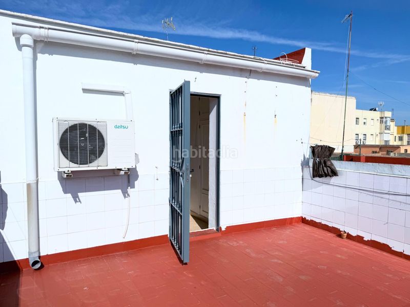 Foto 3d829a15-c90a-469d-9f41-07c66f48bd38. Casa adossada amb aparcament a Centro - Barriada Mallorca Camas