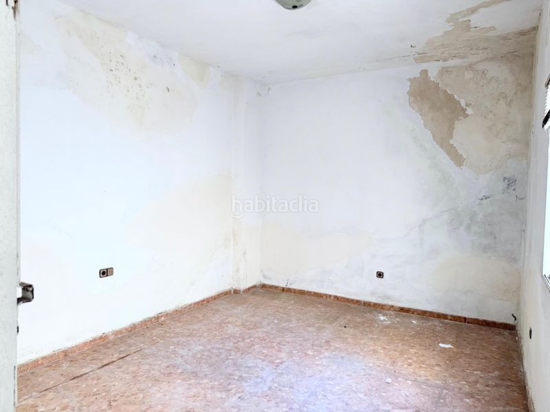 Foto 5fe39805-4c19-4351-921a-ed0e29f73958. Casa adossada amb aparcament a Centro - Barriada Mallorca Camas