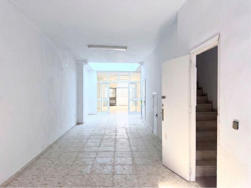 Foto 68e0d668-b270-495f-9780-0c4e7d460283. Casa adossada amb aparcament a Centro - Barriada Mallorca Camas