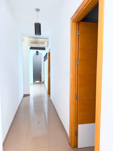 Foto 9a4bd7fe-4e90-41d4-b432-bcdef41c82dd. Casa adossada amb aparcament a Centro - Barriada Mallorca Camas