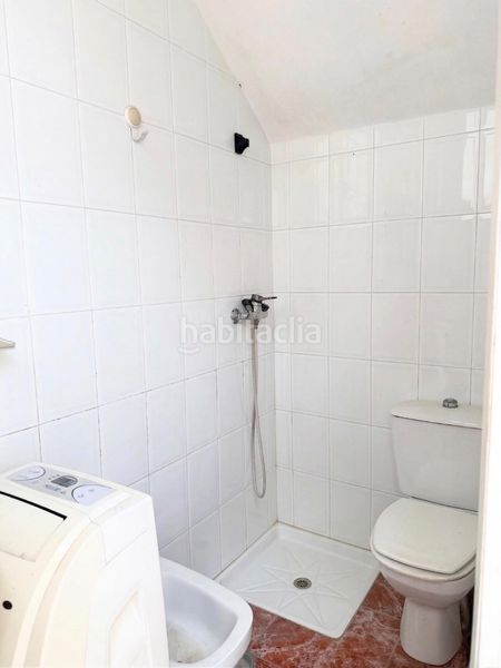 Foto b45701c9-45e1-46c1-9345-30302ad20c7b. Casa adossada amb aparcament a Centro - Barriada Mallorca Camas