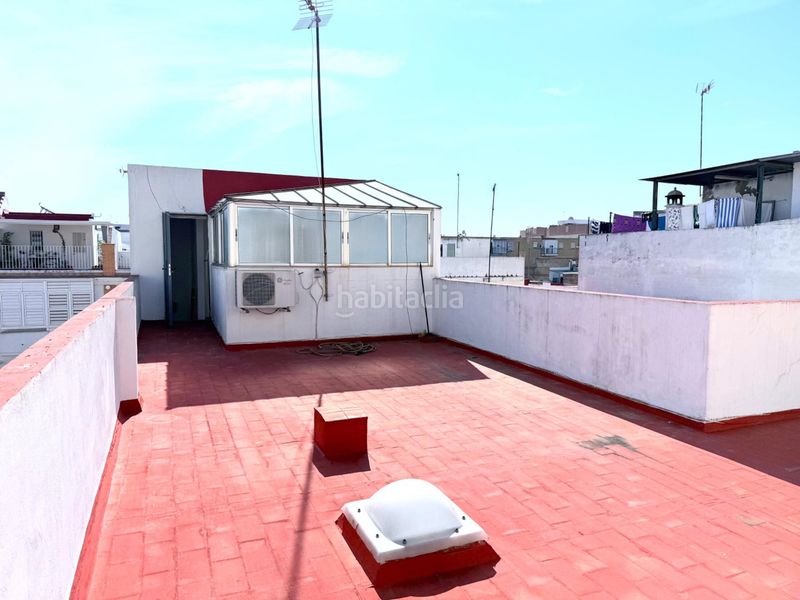 Foto baad30f9-2669-441f-a4ba-b5d043b24857. Casa adossada amb aparcament a Centro - Barriada Mallorca Camas