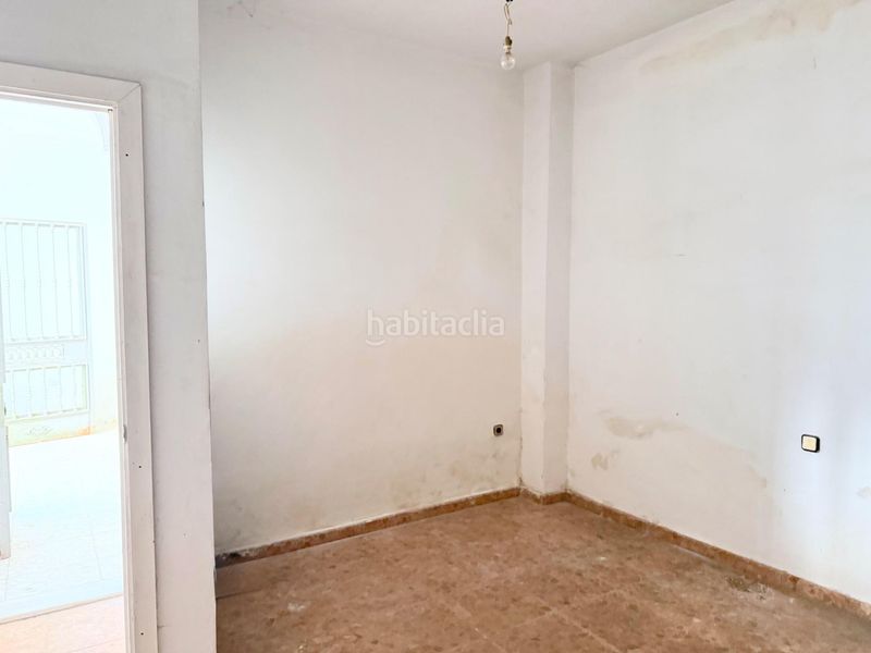 Foto cfeb3dde-c4b0-4d29-b052-a45fd753b5fe. Casa adossada amb aparcament a Centro - Barriada Mallorca Camas