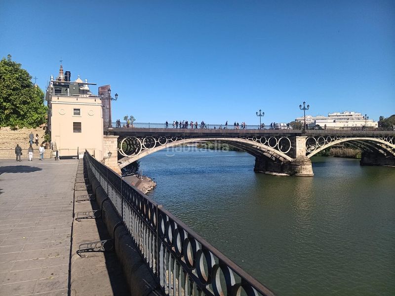 Foto 3c734316-7056-4539-a1ae-a22ab57c3bf9. Pis a Triana Este Sevilla