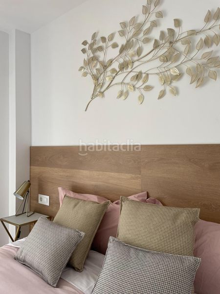 Foto 46767127-f9f9-45d9-a54d-788c5c4db43d. Pis a Triana Este Sevilla