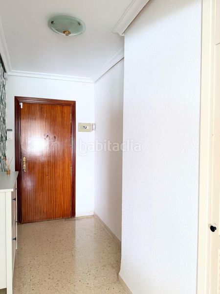 Foto f45d06c6-50d6-49fe-a6c3-2fac182f0c7e. Pis amb calefacció a San Pablo Sevilla
