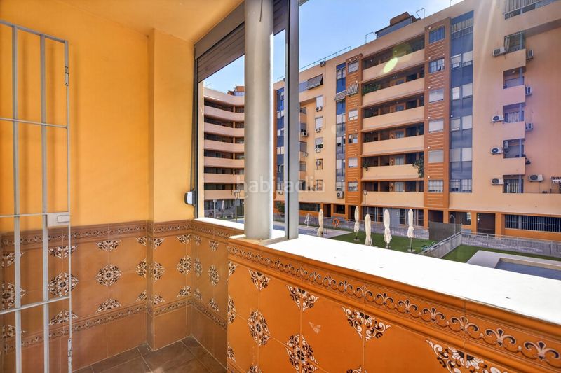 Foto 28f00098-4a7b-4d09-b55b-515dd9eb9bed. Pis amb aparcament piscina a Sta. Aurelia - Cantábrico - Atlàntico - La Romería Sevilla