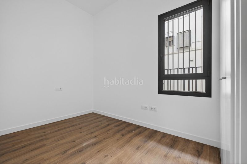 Foto 04d62784-9529-4d1c-b1a1-a6d469398f42. Planta baixa amb piscina a Triana Casco Antiguo Sevilla