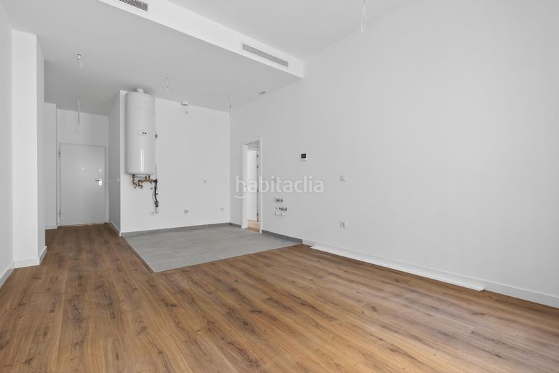 Foto d5dbc6f2-7c9b-4114-a5d1-a00e237be820. Planta baixa amb piscina a Triana Casco Antiguo Sevilla