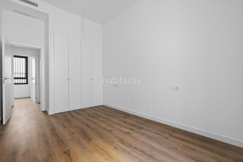 Foto dbbf0700-9901-442b-bcd9-1b3c3a470396. Planta baixa amb piscina a Triana Casco Antiguo Sevilla
