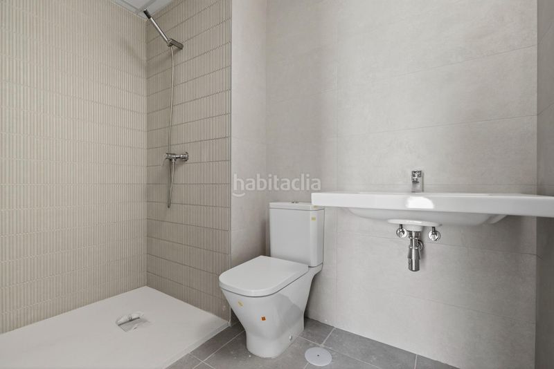 Foto 6a4e3212-d749-4c57-be06-252230577989. Pis amb piscina a Triana Casco Antiguo Sevilla