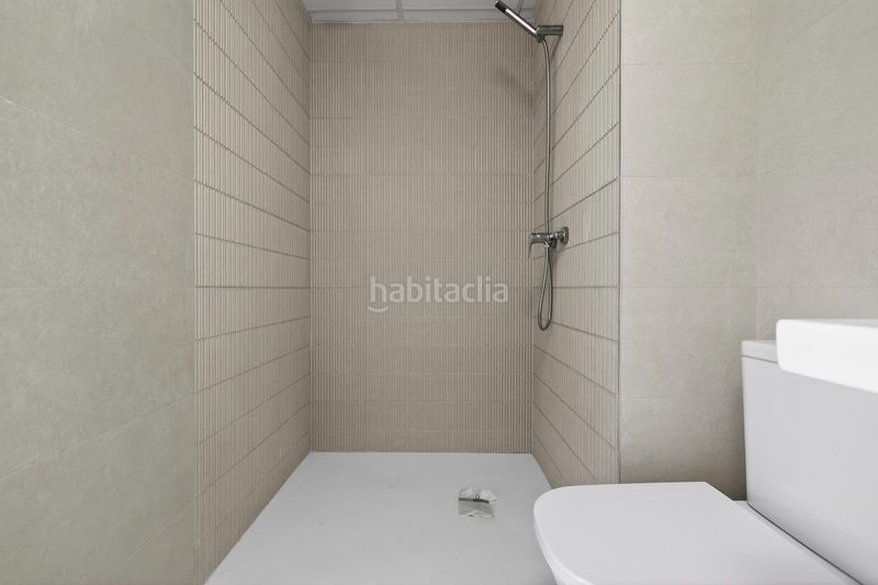 Foto e80b1f83-2f73-4008-9eb8-90d21eedc5af. Pis amb piscina a Triana Casco Antiguo Sevilla