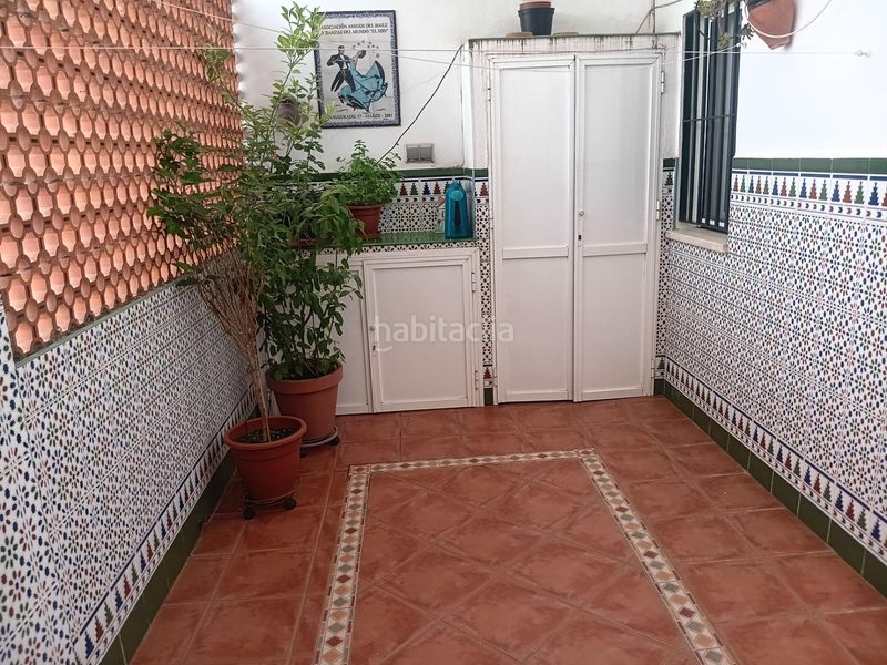 Foto b0282179-a3ea-4c99-92ef-a5e06063e61e. Casa amb aparcament a Bellavista Sevilla