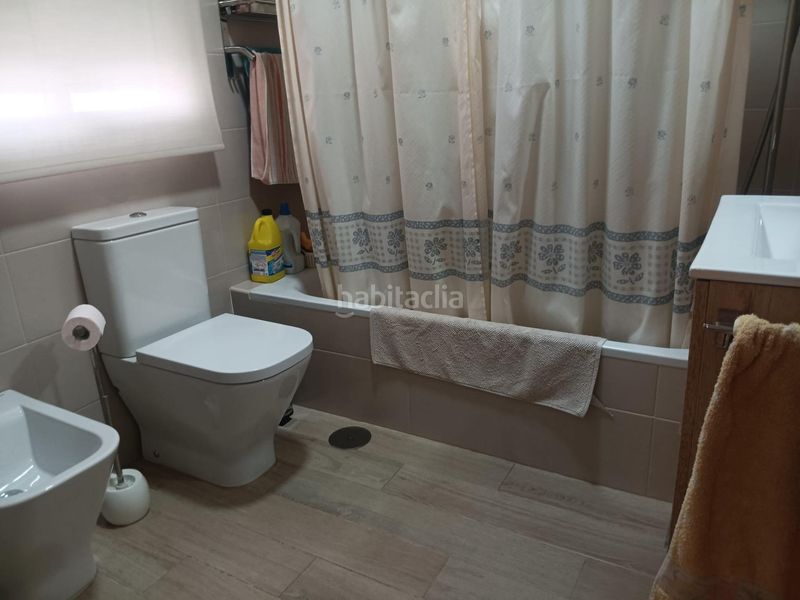 Foto c216b01f-028c-49c6-bb20-4a7f1cad3ead. Casa amb aparcament a Bellavista Sevilla