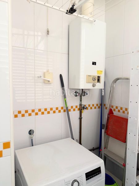 Foto df31874c-1ad1-4932-85fa-dabbc53aa3a2. Pis amb calefacció aparcament piscina a Santa Clara Sevilla
