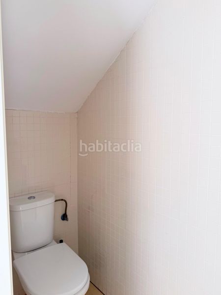Foto 4d55e4ed-2d96-46c1-89b6-a5ae8504d890. Alquiler casa adosada  de 3 dormitorios con patio, terraza y dos plazas de garaje en Palomares del Río