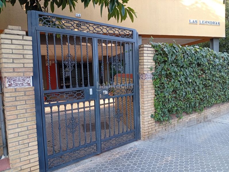 Foto 25d4a06f-c093-4cc7-9829-784c46e33a2f. Rent flat in Juan XXIII - Rochelambert Sevilla