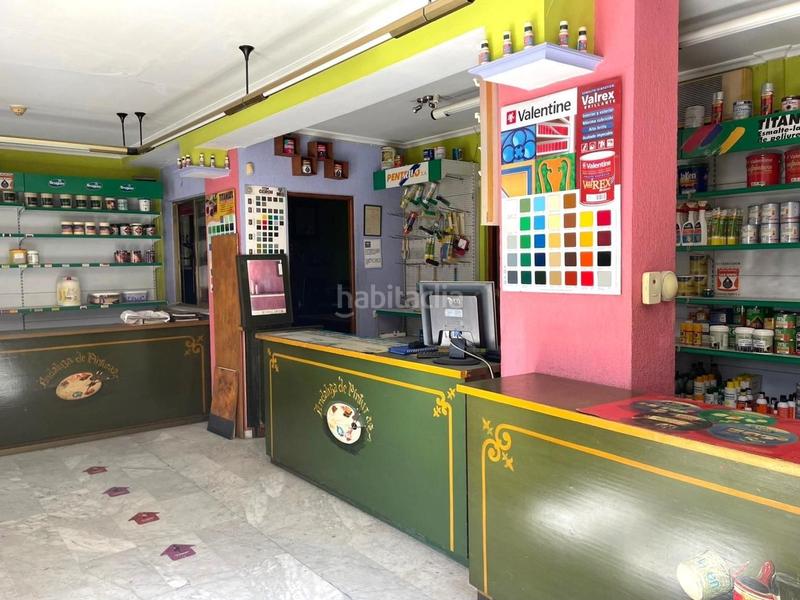 Foto 0e22b33e-a4fe-4901-8627-daec5c03f0a4. Local comercial  en venta en avda. de los gavilanes ubicación estratégica en rochelambert en Sevilla