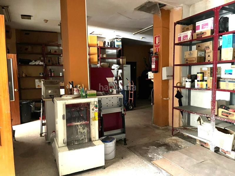 Foto 71159ba1-203c-4204-a63e-03d1fe98db82. Local comercial  en venta en avda. de los gavilanes ubicación estratégica en rochelambert en Sevilla