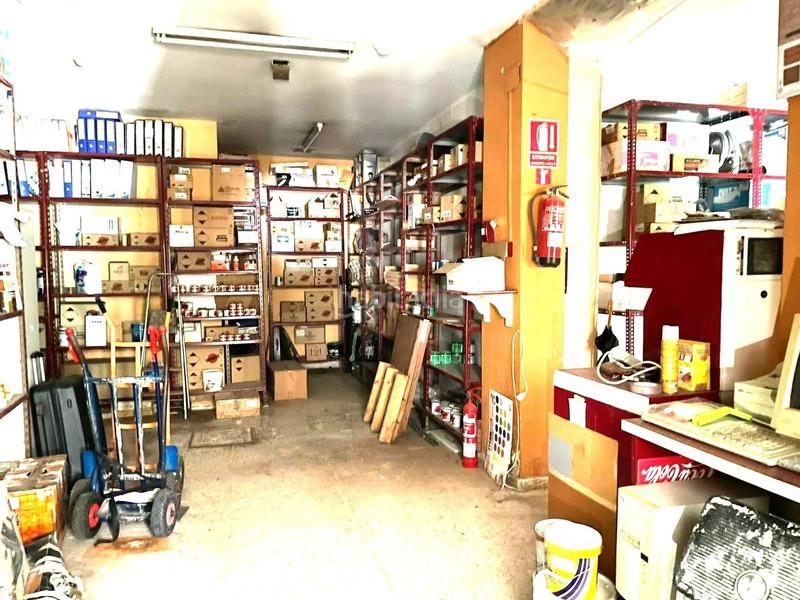 Foto 8f2a98b7-ca27-4474-a633-9f9fc6c09a79. Local comercial  en venta en avda. de los gavilanes ubicación estratégica en rochelambert en Sevilla