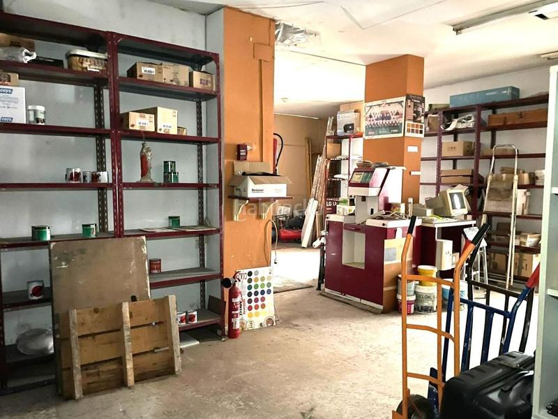 Foto cb10b6b8-0dd3-4146-b3a4-96029b919ba5. Local comercial  en venta en avda. de los gavilanes ubicación estratégica en rochelambert en Sevilla
