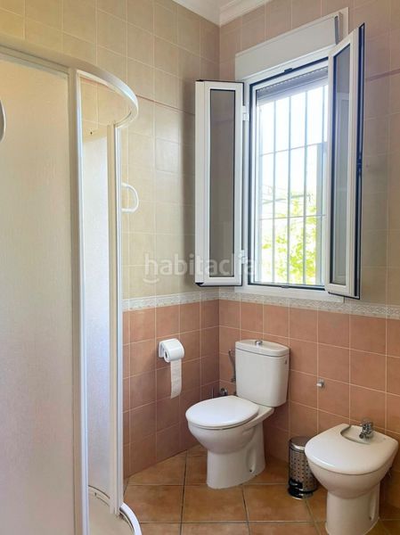 Foto a85e9ce4-179a-4a80-a1e4-46710892d71d. Casa amb calefacció aparcament piscina a Hinojos