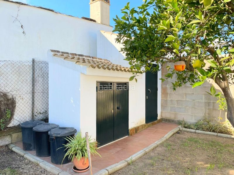 Foto b4fdac9a-d930-42e4-98ec-71d57716800e. Casa amb calefacció aparcament piscina a Hinojos