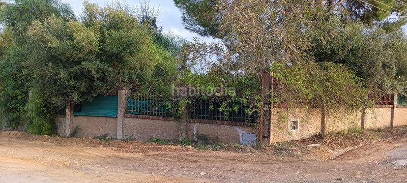 Foto d8fcaa64-8356-49b1-ba78-3e5af277627b. Xalet amb piscina a Carmona