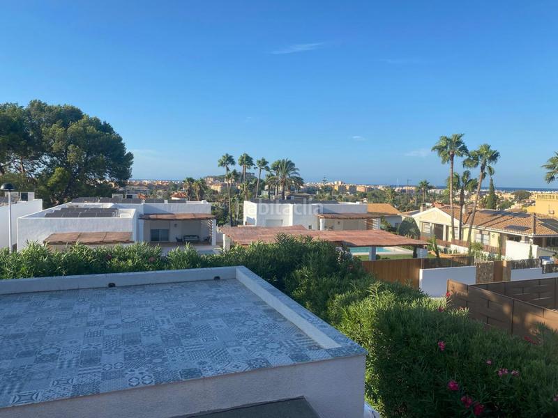 Foto c6a460a7-639f-4512-9429-5866311f54f6. Alquiler chalet  en alquiler en montgó capsades, 4 dormitorios. en Dénia