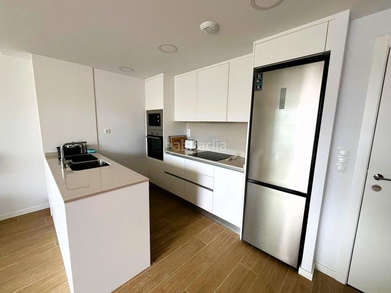 Foto eb988e0a-5686-45ad-8910-0a740f21b571. Alquiler apartamento  en alquiler en club nautico, 2 dormitorios. en Dénia