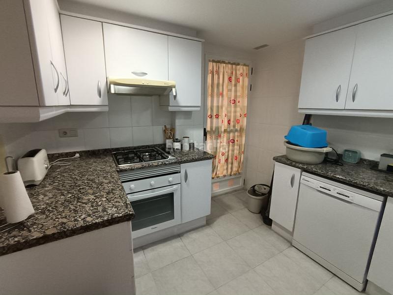 Foto 093a7167-eb42-4a3b-9093-06a192b2d541. Rent apartment with parking in Centro Urbano Dénia