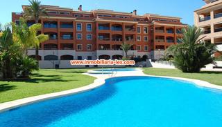 Lloguer Apartament  Llavador. Apartamento en alquiler en casco urbano, 2 dormitorios.