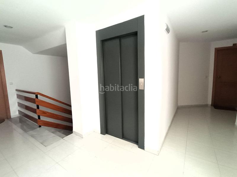 Foto 0e69c003-ce26-4491-8b78-21942ad96f4c. Àtic amb calefacció a Centro Urbano Dénia