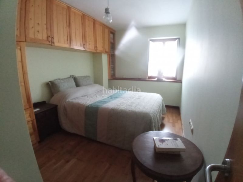 Foto 99ae92c4-83d1-4eb6-b5f1-50088b940653. Pis a Betanzos